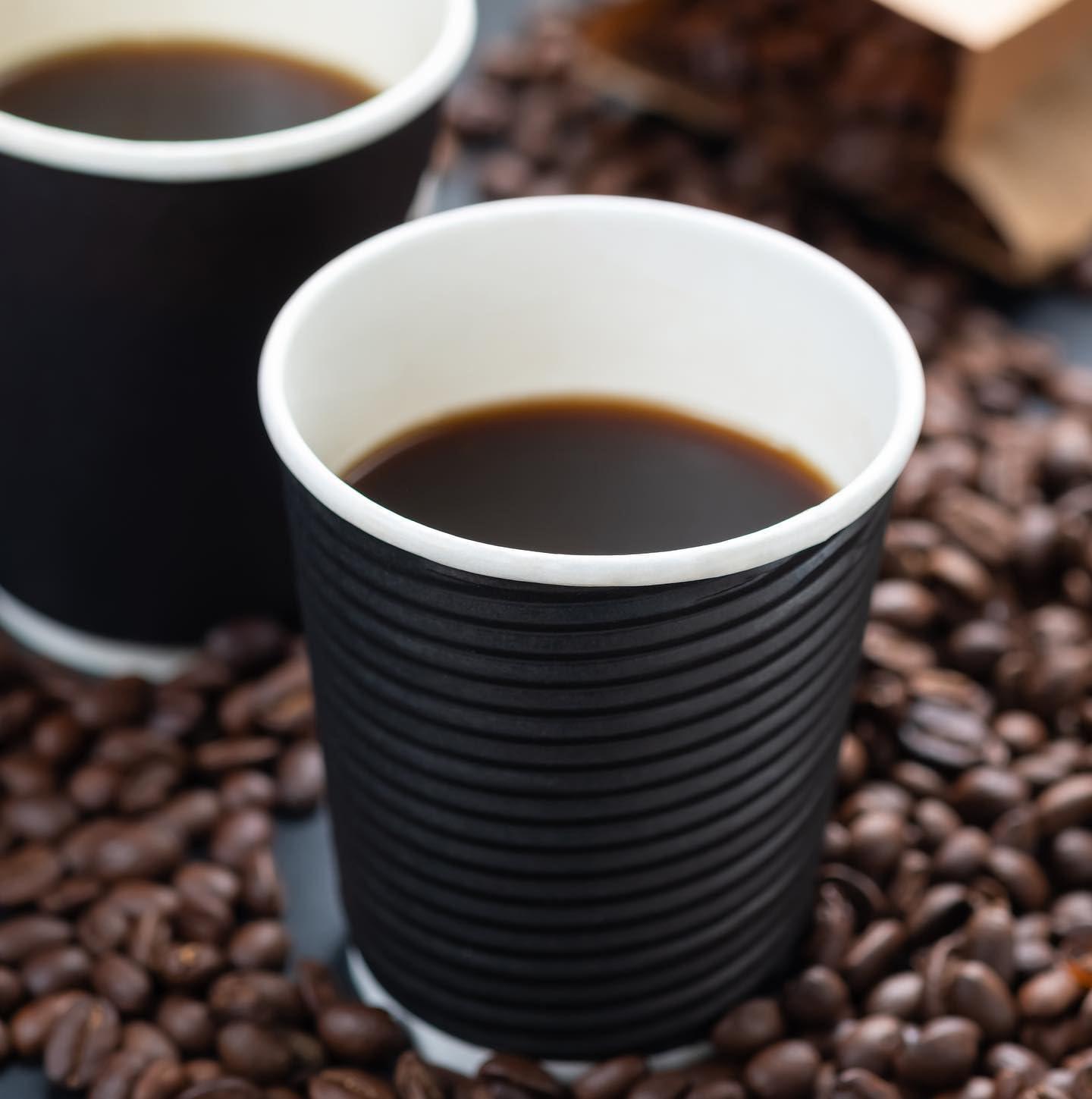 SWEET FLAVOR Disposable Coffee Cups 12oz 500 Pack Black Paper Cups, Ripple Wall Design Hot & Cold Beverage, Eco-Friendly & Recyclable Insulated Coffee Cup Disposable Drinking Cups Suitable Party, Picnic