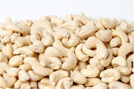 Treasured Harvest Raw, Cashews - 320's - 5 lb.