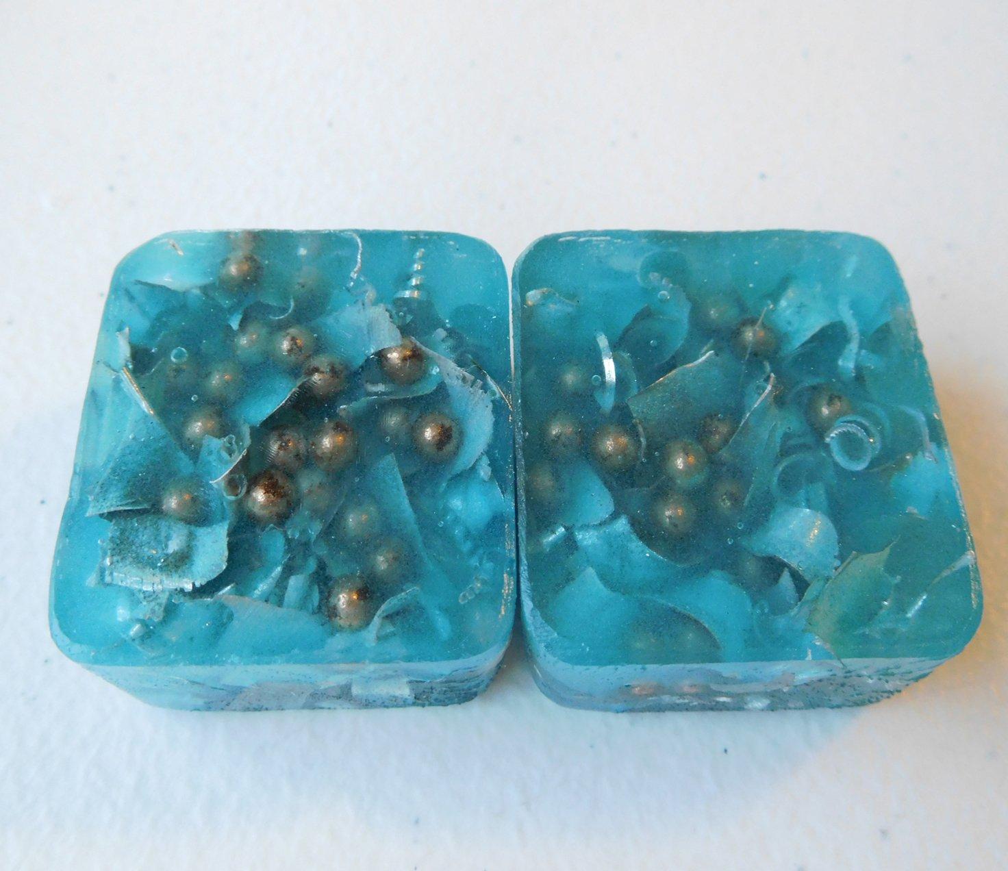 Rise Perspective Green Purple 2 Mini Cube Tower Busters Crystal Orgone (Green Purple)