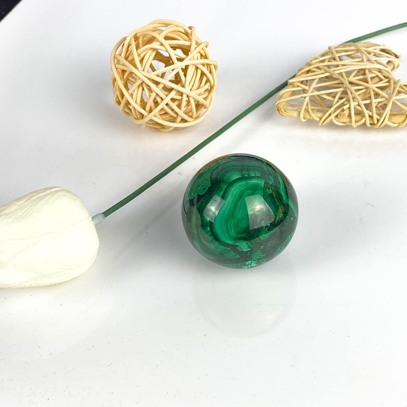 FOMNKKN Natural Malachite Ball Mineral Crystal Plus Base60-70mm