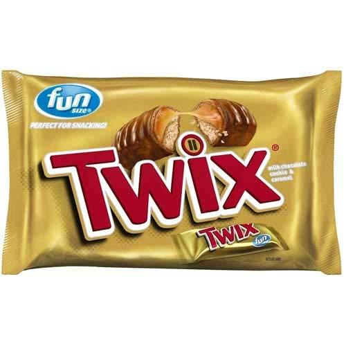 Twix Twix Fun Size Caramel and Cookie Milk Chocolate Bar, 10.83 Ounce - 20 per case.
