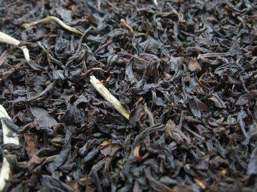 TEAF POPOFF "ST.<br>PETERSBURG TEA BLEND" - black tea - in a Silver Caddy - Ø 76 mm, height 153 mm (100g)