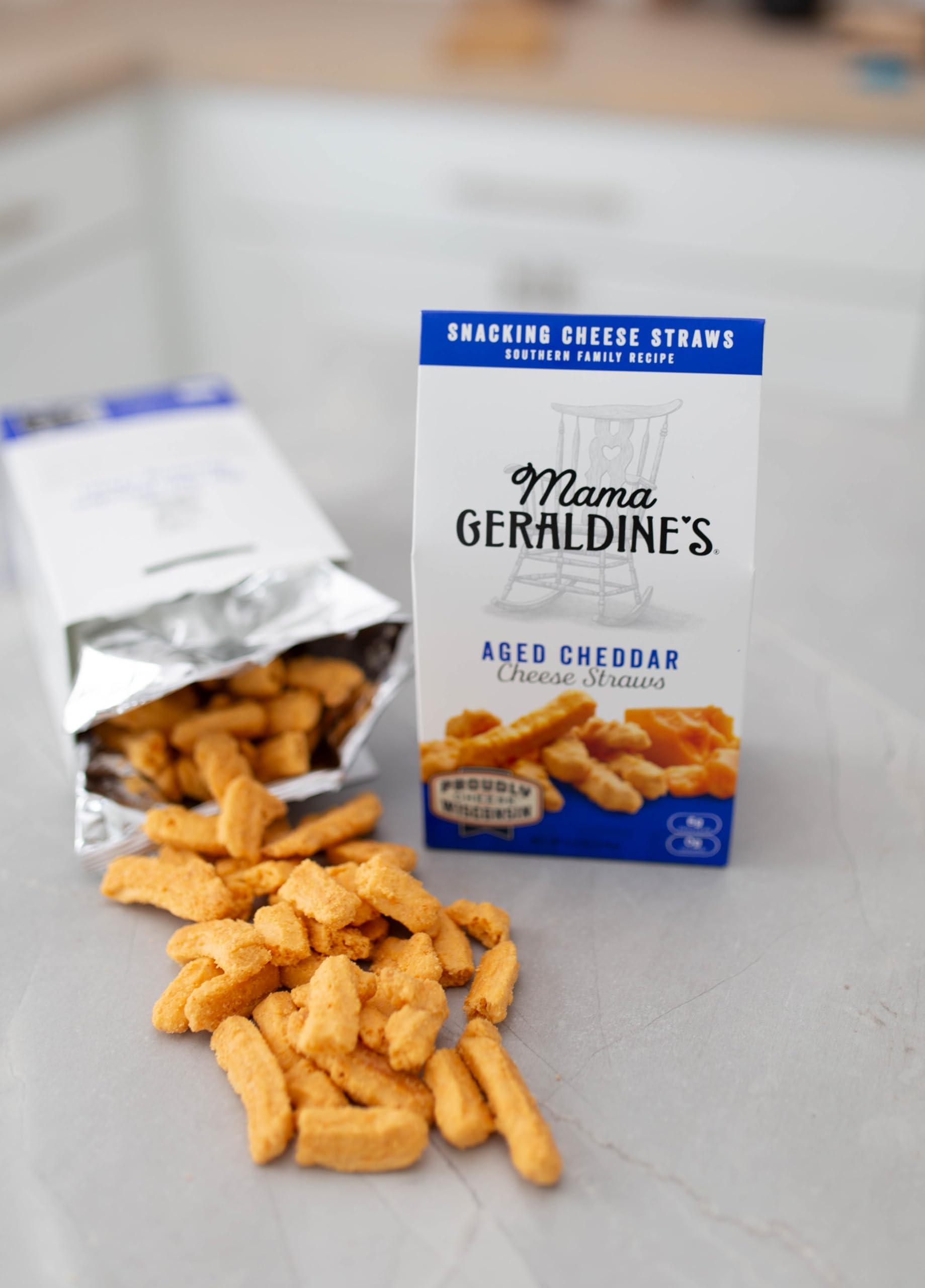 Mama Geraldine\'s Mama Geraldine\'s - Aged Cheddar Cheese Straws - 4.5 Ounce, 1 Pack - Crisps, Chips, Gourmet Baked Snacks, Bite Sized Cheese Straw Snacks for Appetizer