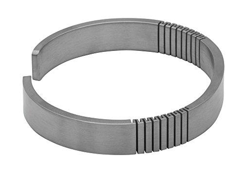QRAY QRAY Q2 Pure Titanium 100% Pure Titanium Golf Athletic Bracelet Men Women C-Shaped Health Wellness Bracelet (Medium: 7"~7.75")