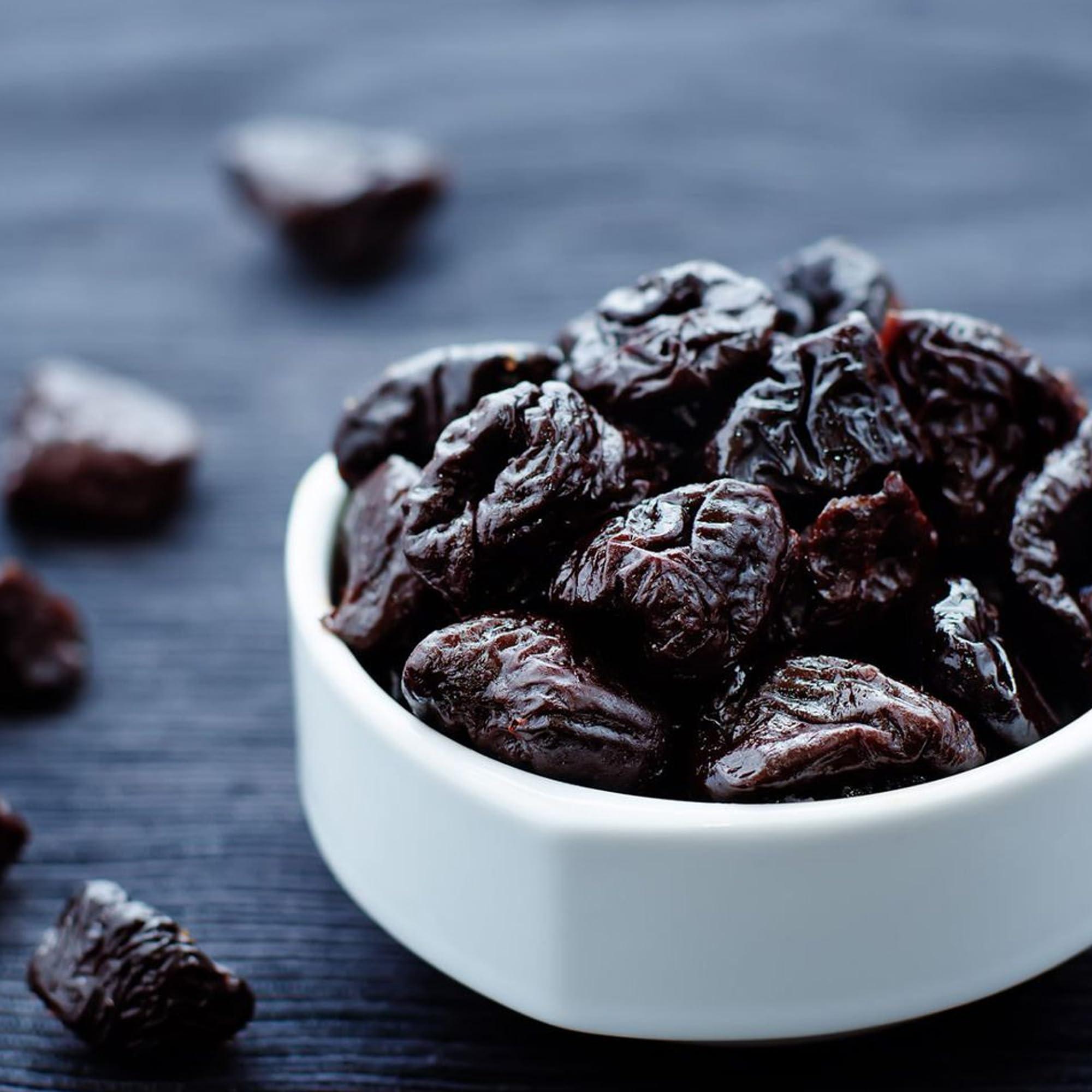 Mariani Premium Mariani Pitted Dried Prunes, No Sugar Added, 30 Ounces (Pack of 1) - Resealable Bag