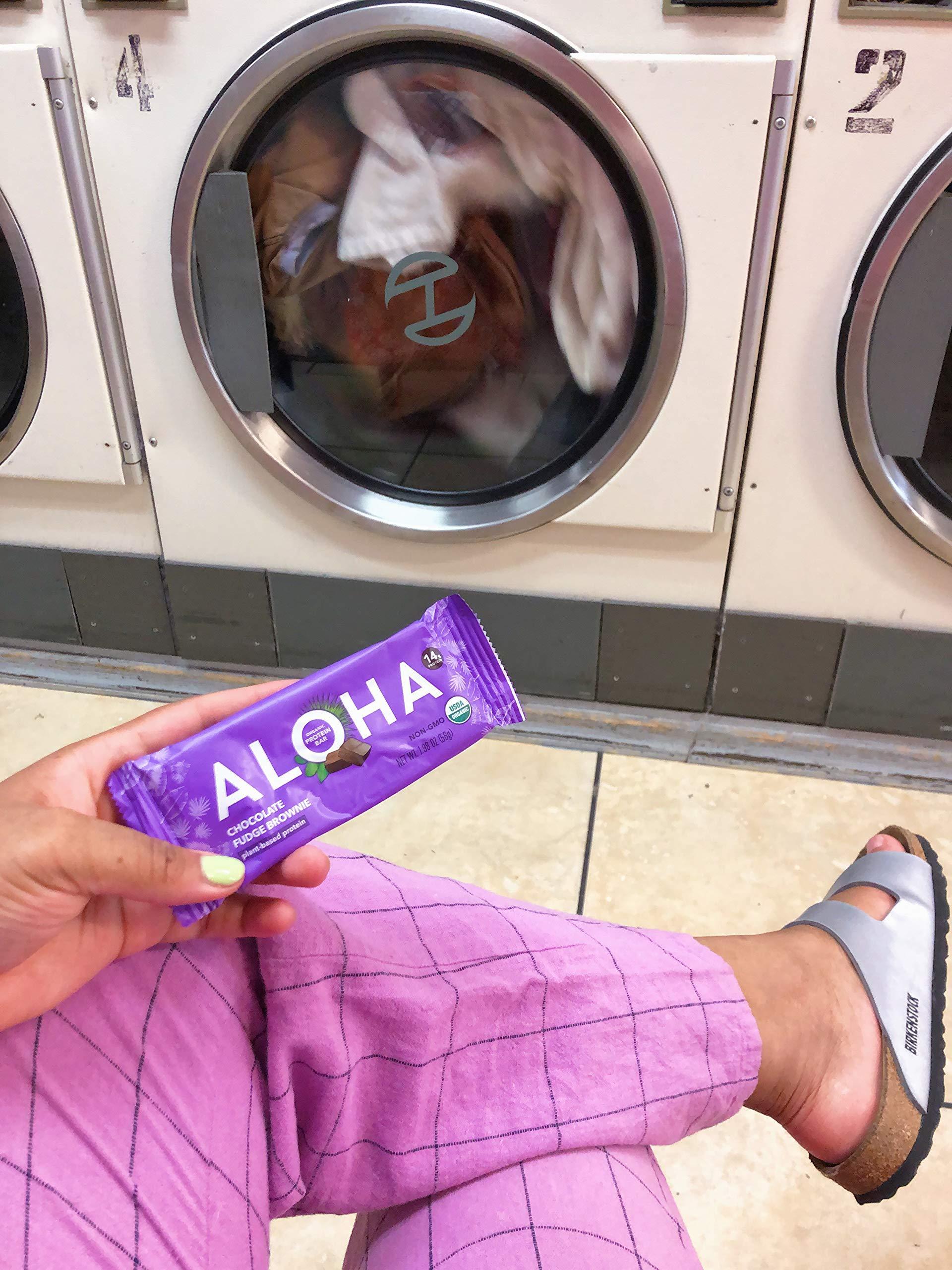 ALOHA ALOHA Organic Plant Based Protein Bars 4-Pack - Chocolate Fudge Brownie - 1.98oz Bars - Vegan, Low Sugar, Gluten-Free, Paleo, Low Carb, Non-GMO, Stevia-Free, Soy-Free, No-Erythritol