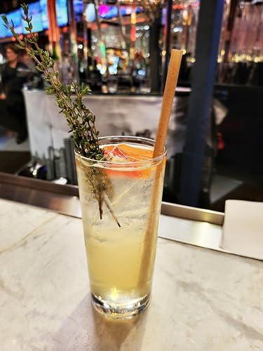 Avolutions Standard Natural Agave Drinking Straw- 8.25\" Unwrapped - 2000ct - Biodegradable Plant Based Agave Fibers that can be used in both hot and cold beverages.