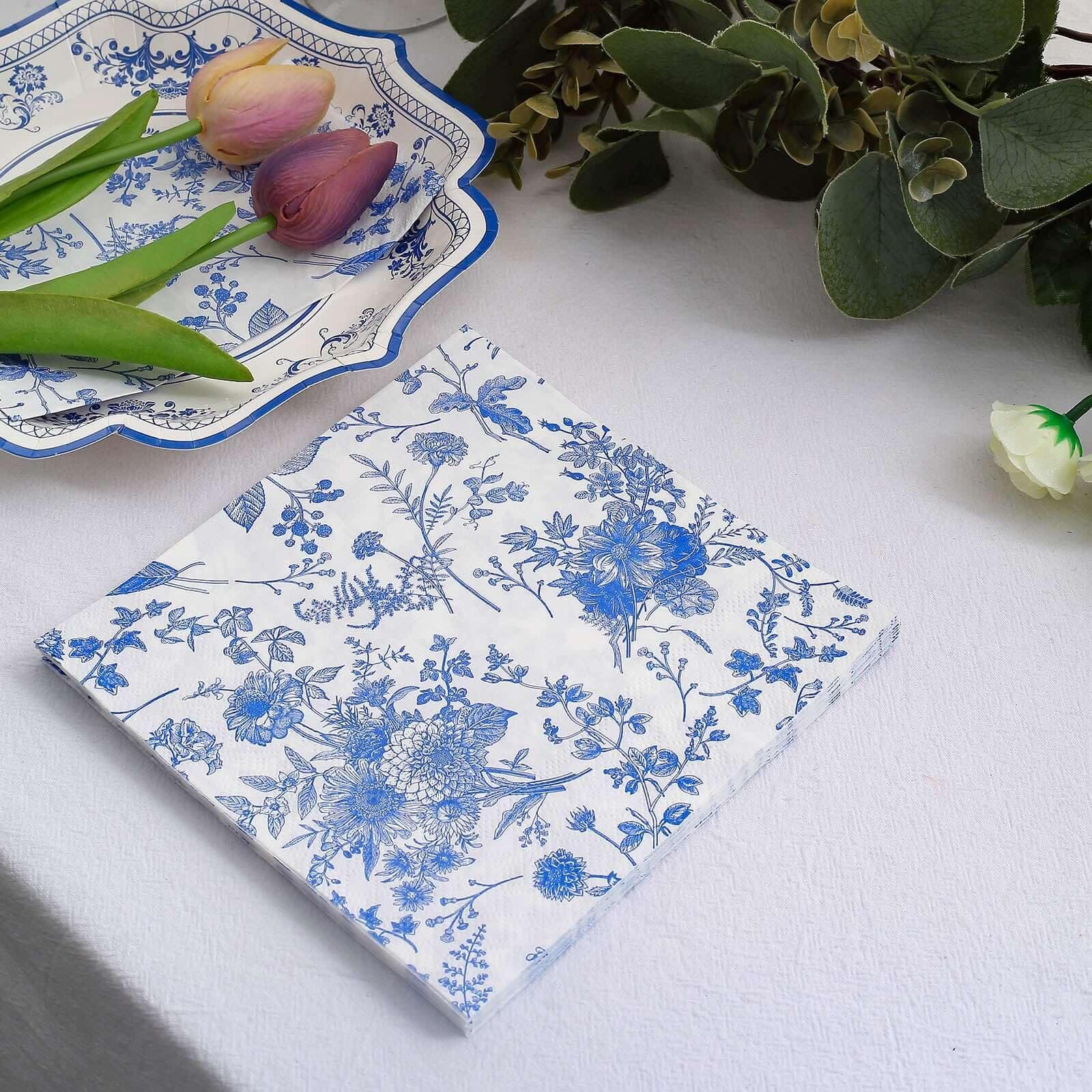 TABLECLOTHSFACTORY.COM Tableclothsfactory 20 Pack | White/Blue Chinoiserie Floral Print 2-Ply Paper Napkins, Disposable Dinner Napkins