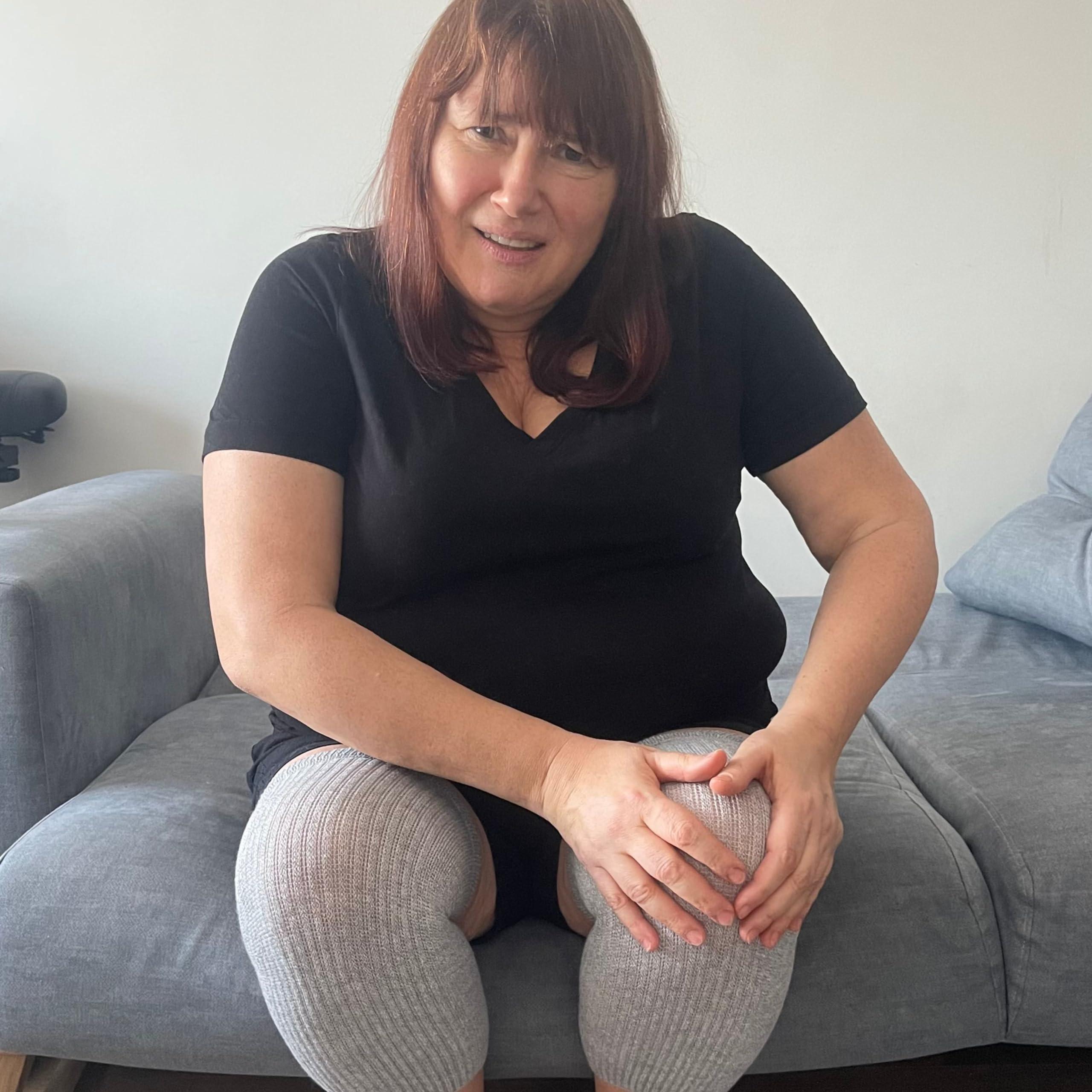 SENIOR ICARE SENIOR ICARE Elastic Cotton Knee Warmers, Knee Sleeves for Men and Women - Circulation Support and Joint Pain Relief, Arthritis Aid, One Pair, Made in Japan