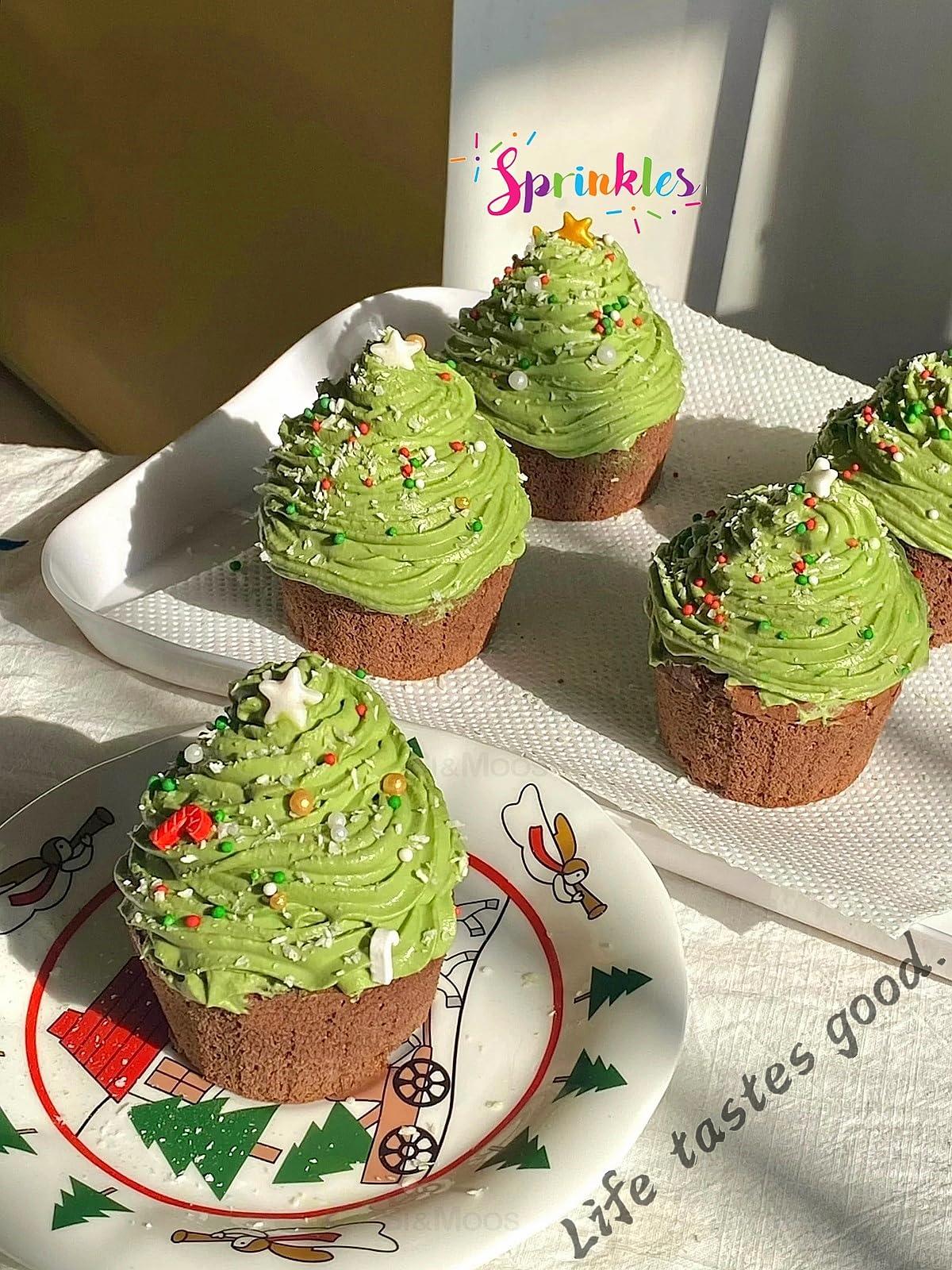 SE SI&MOOS SE Si&Moos White Star Sprinkles Edible White Stars for Cake Decorating Star Icing Decorations Edible Stars Large and Small Christmas Cookie Decorations White Sprinkles for Cake,Cupcakes 3 OZ with Tweezers