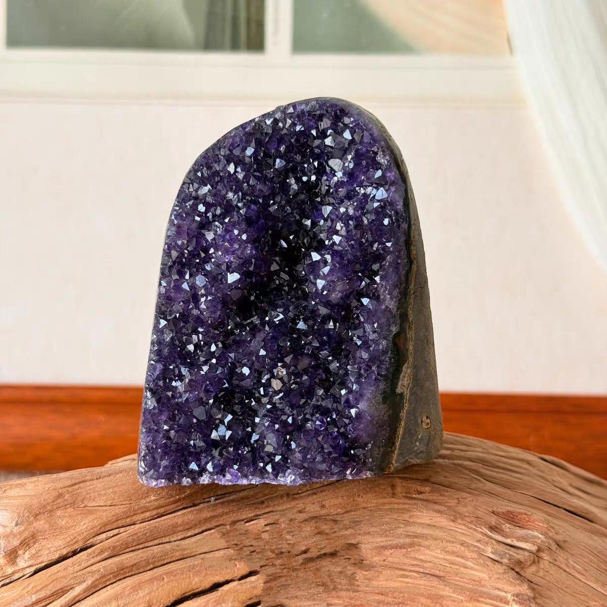 WAFUNNE Amethyst Crystal Geodes Purple Crystals Rock Cluster Quartz Raw Healing Crystals 6-7LB