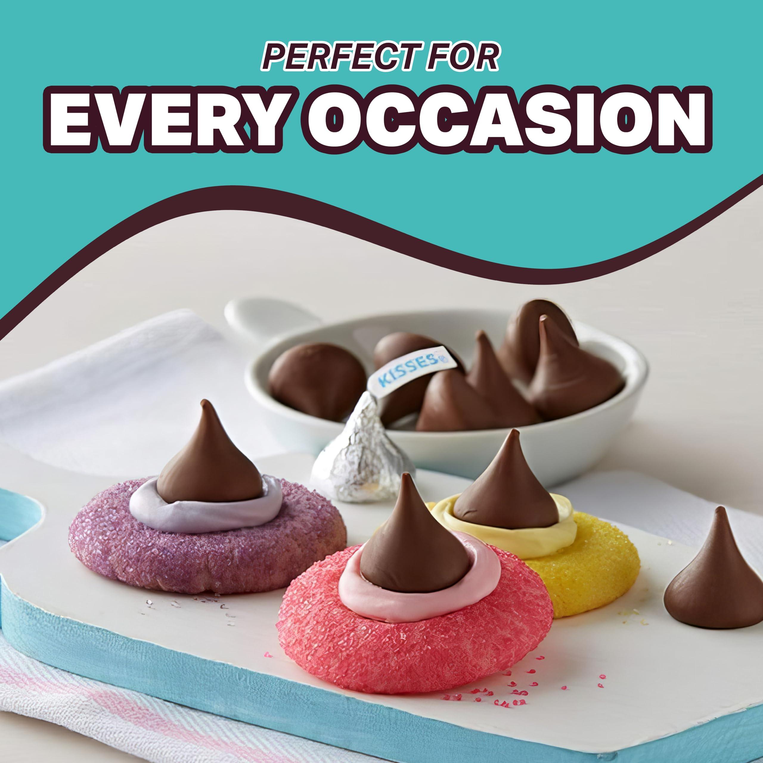 CHAIN & JO SWEETS Hershys Kisses Silver Foiled Classic Milk Chocolate - 4 Pounds approx 400 pieces of Chocolate Candy Individually Wrapped - Ideal for Snacking and Sharing wit Family & Friends - Halloween Candy, Bulk Candy Individually Wrapped, Chocolate Candy Ideal f