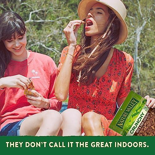 Nature Valley Nature Valley Vanilla Almond Reduced Sugar Granola, 11 OZ Bag (Pack of 4)