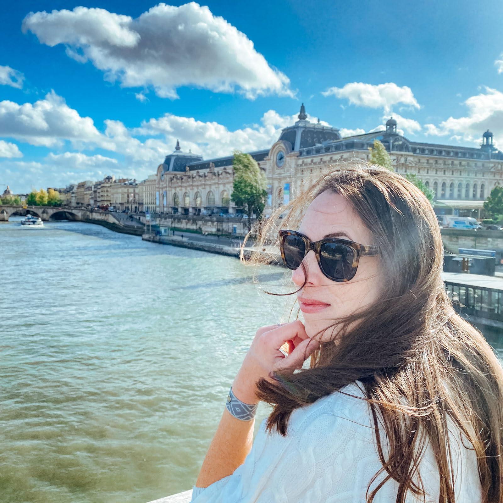 Bloom Nutrition Bloom Nutrition Superfood Greens Powder Stick Packs, Digestive Enzymes with Probiotics and Prebiotics, Gut Health, Bloating Relief for Women, Chlorella, Green Juice Mix, 18 SVG, Tropical Variety