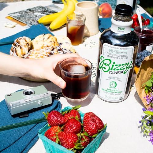 Bizzy Bizzy Cold Brew Coffee Organic Espresso Blend Unsweetened 48oz, green