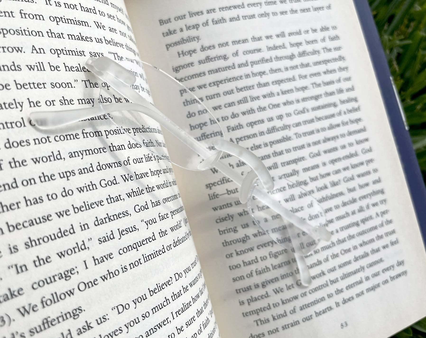 Laerdal Laerdal Stifneck Select Extrication Pediatric Collar, Stabilize Spinal Patients Correctly and Easily with the Quick Lock Sizing Mechanism, Pediatric Collar Has Three Sizing Position to Cover a Wide Range of Patients