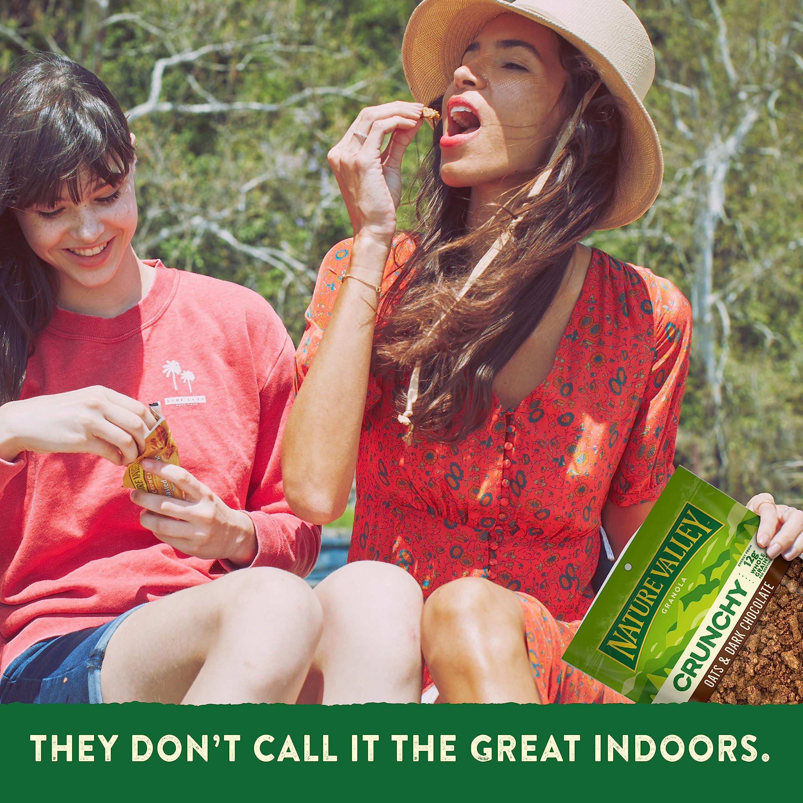 Nature Valley Nature Valley Vanilla Almond Reduced Sugar Granola, 11 OZ Bag (Pack of 4)