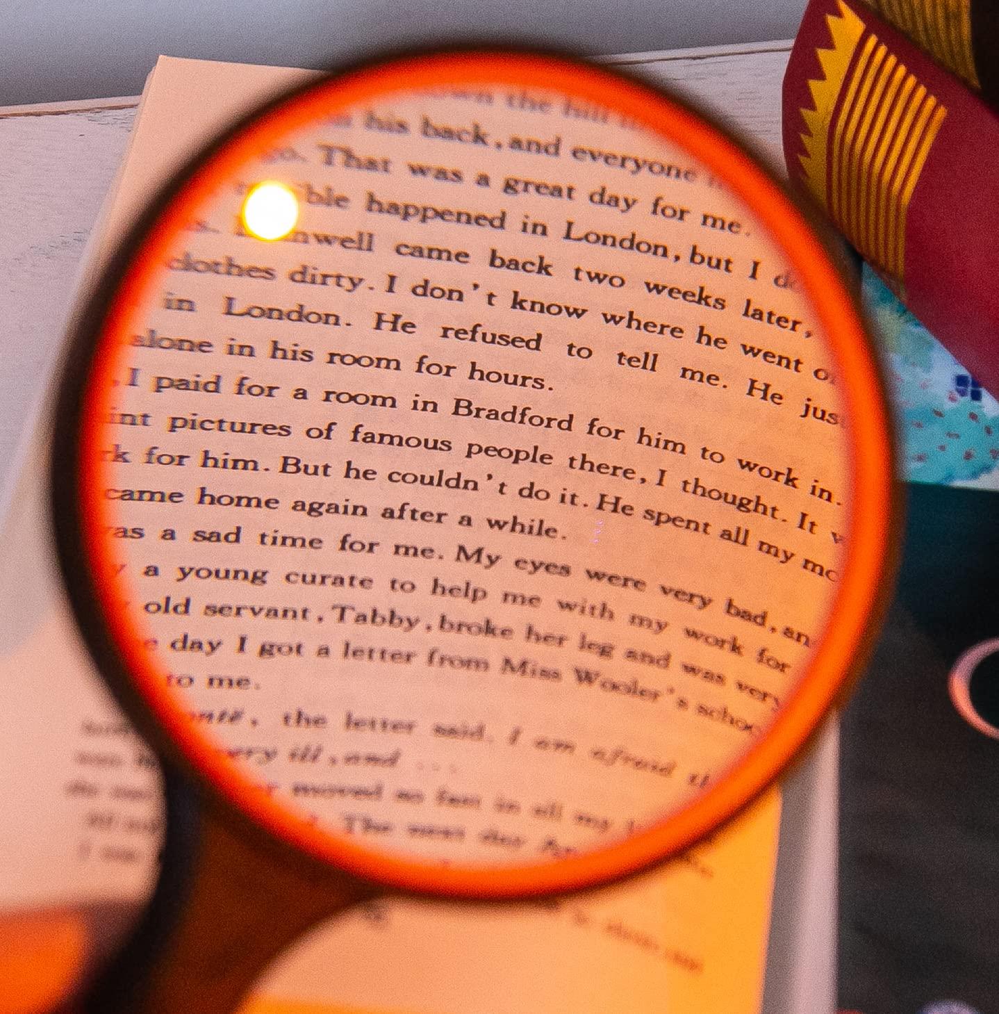 HOMEGOAL Magnifying Glass 10X Handheld Reading Magnifier with Cleaning Cloth-100MM 4INCHES Large Magnifying Lens with Non-Slip Soft Handle for Seniors Book Newspaper Reading and Kids Nature Hobby Exploration