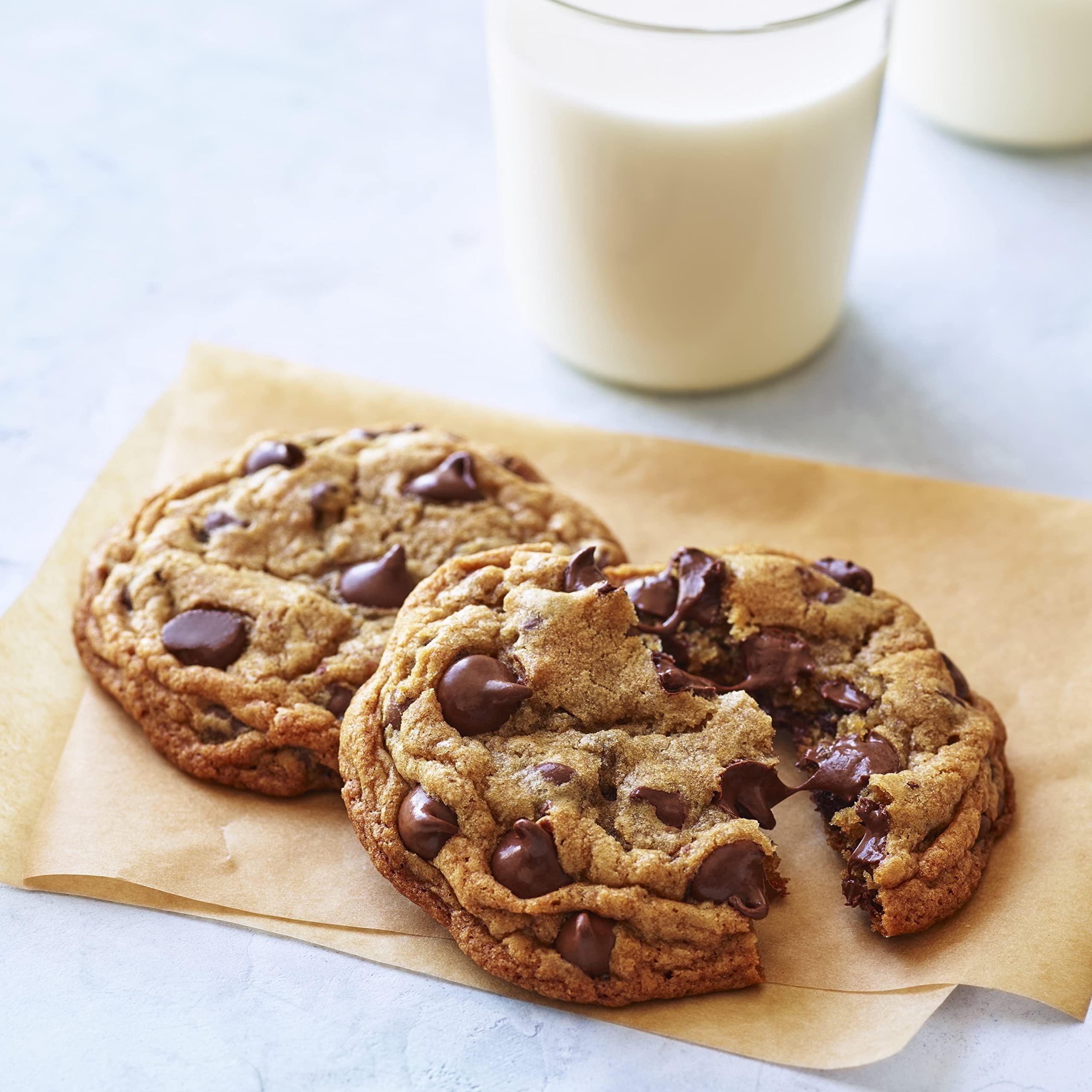 Ghirardelli Chocolate Company Ghirardelli Chocolate Company Semi-Sweet Chips 1000 per lb., 5lb (Pack of 2)