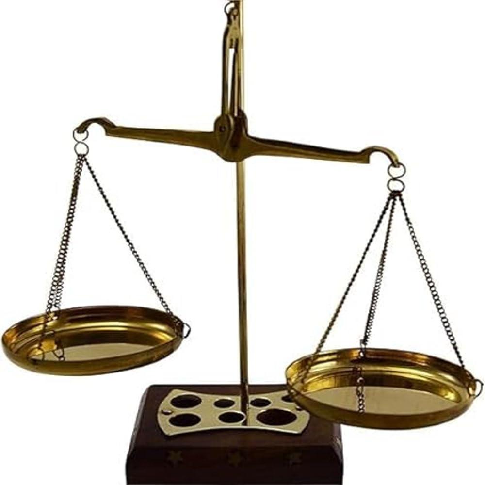 Generic Vintage Weighing Machine with Weight Capacity of 50 Grams (6.5 * 3 * 7.5 inch) Small Brass Weight Scale Brass 50 Grams Tarazu/Vintage Old Traditional Goldsmith Weight Mechanical