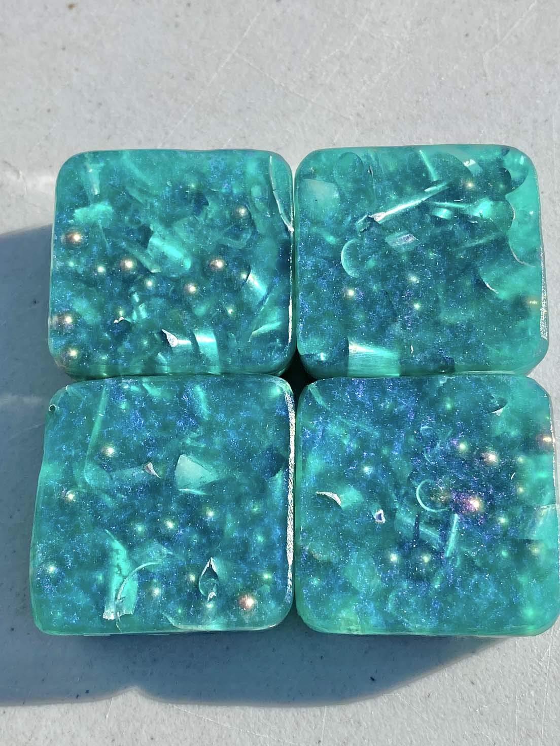 Rise Perspective Green Purple 2 Mini Cube Tower Busters Crystal Orgone (Green Purple)