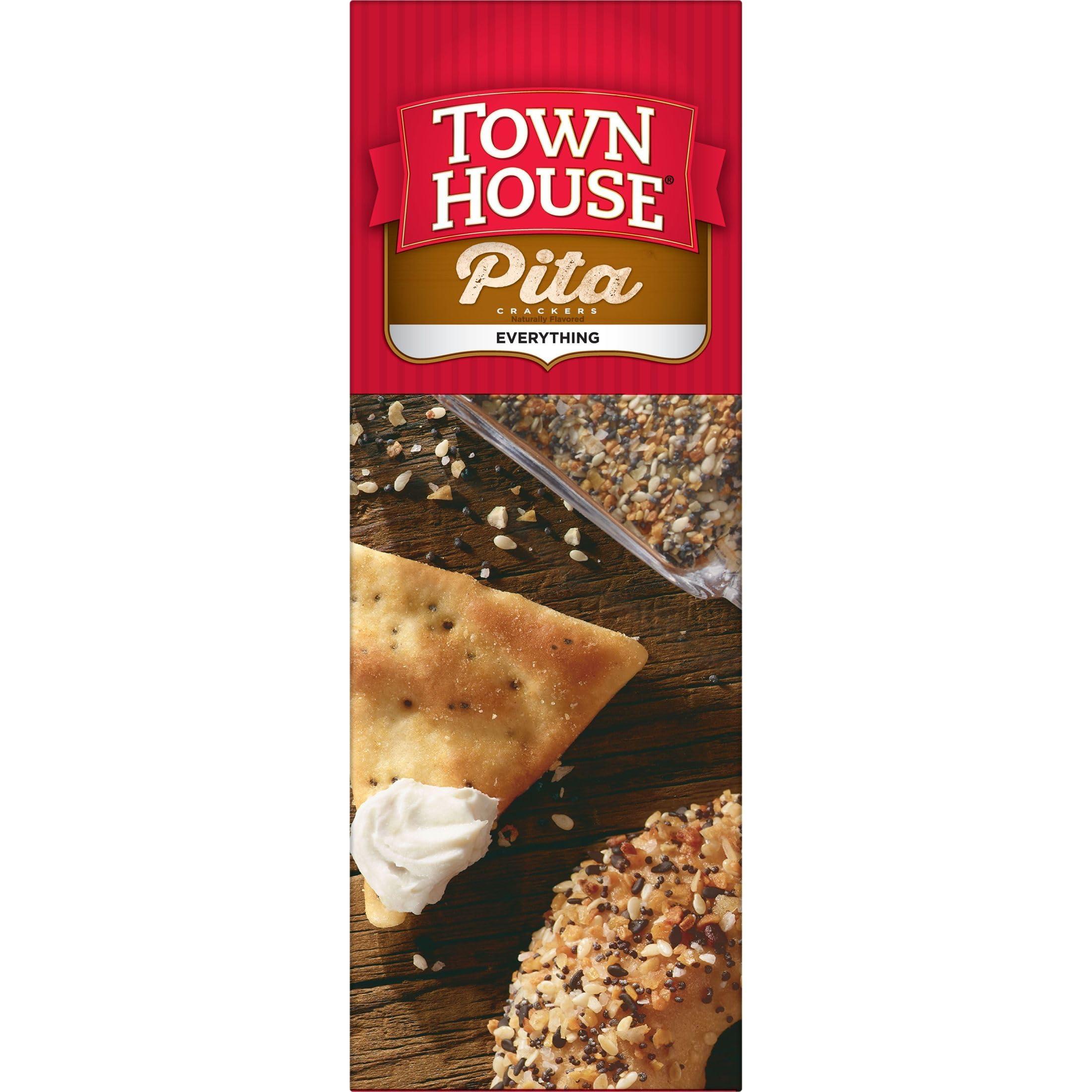 Town House Town House Pita Oven Baked Crackers, Party Snacks, Everything Flavor, 9.5oz Box (1 Box)
