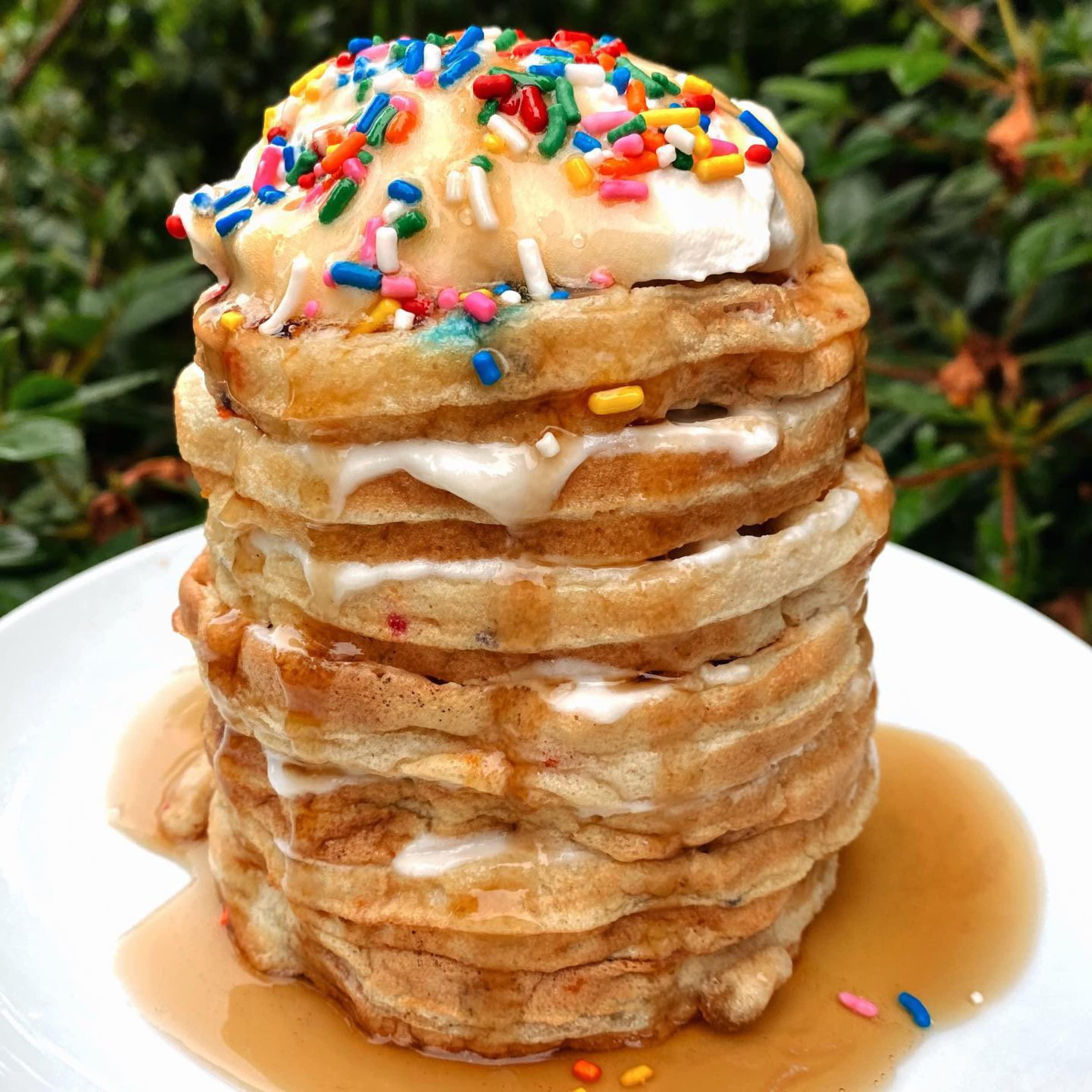 Birch Benders Keto Pancake & Waffle Mix by Birch Benders, High Protein, Gluten-free, Keto-Friendly, 10 oz (Pack of 6)