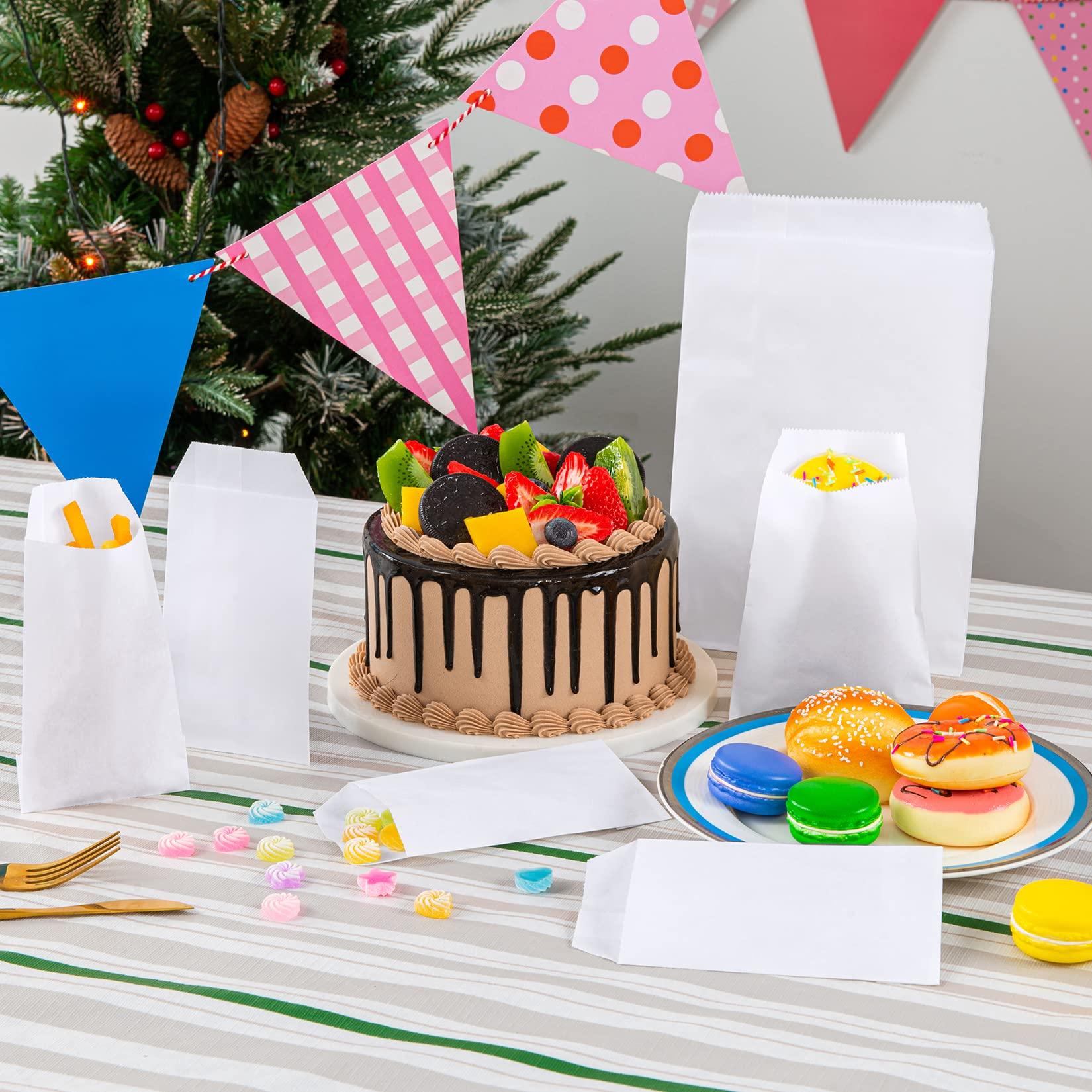 Florskoye Florskoye Flat Kraft Paper Treat Bags White 100 Pack, 4x6 Inch Small Paper Bags for Gift Sandwich Candy Cookie Snacks Doughnut Popcorn Craft Jewelry Merchandise Party Favor Bags ( White 3.9x5.9 Inches)