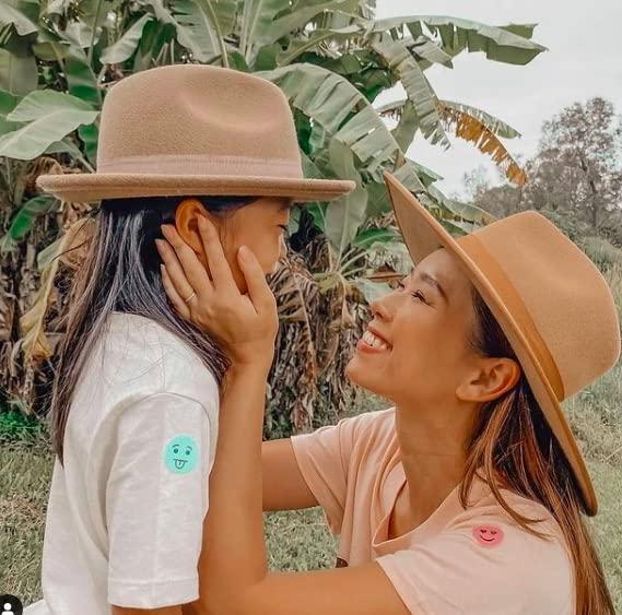 McKesson McKesson Hydrogel Impregnated Gauze Dressing, Sterile, 2 in x 2 in, 10 Count, 4 Packs, 40 Total