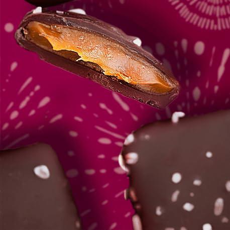 Sanders Sanders Milk Chocolate Sea Salt Caramel Thins Tub 18 oz. 2-Pack (2 x 18 oz. tub)