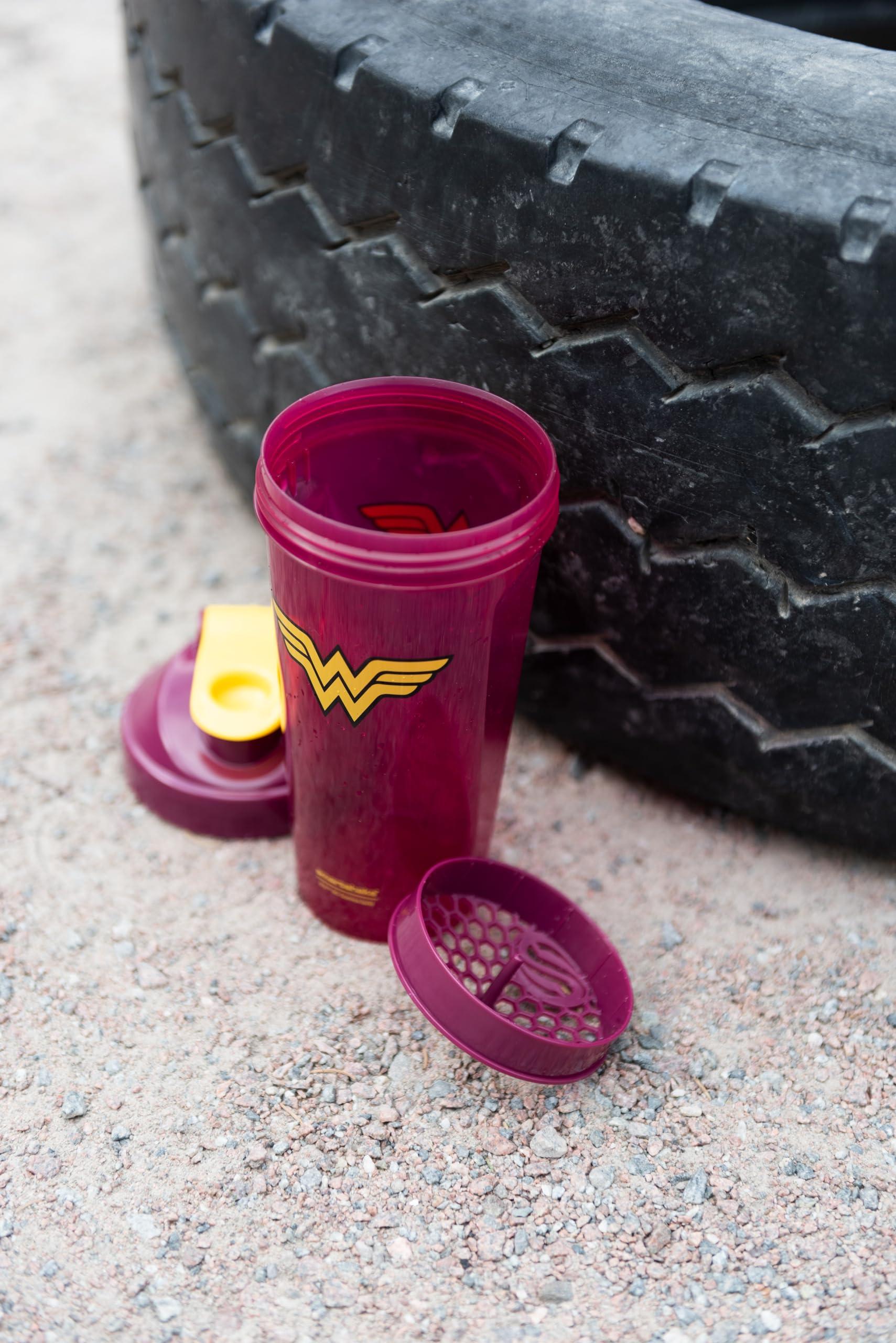Smartshake Smartshake Lite Justice League Protein Shaker Bottle 800ml DC Comics Wonder Woman Water Bottle, Leakproof BPA Free Gym Shaker Bottle for Protein Shakes And Protein Powder, Wonder Woman