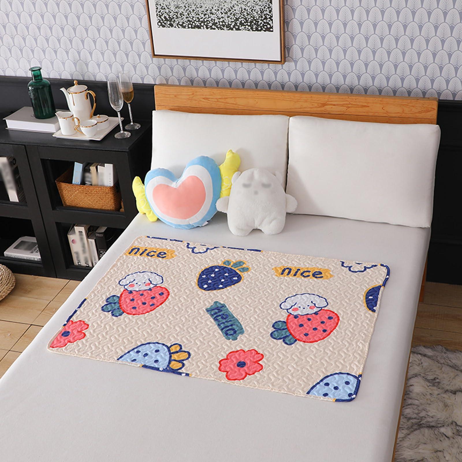 SHEKAKO SHEKAKO Cute Period Pad, Washable Mattress Protector, Reusable Bed Sheet Pads for Incontinence, Bed Underpads Protector for Elderly, Kids, Women, Pets (Waterproof-E, 27.6*39.4inch/70*100cm)