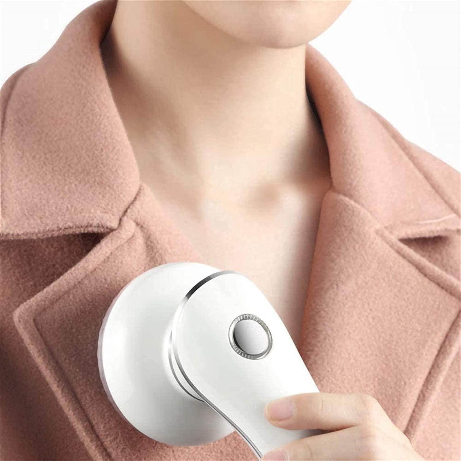 GIENEX GIENEX Lint Remover Shaver, Electric Portable Fabric Clothes Sweater Shaver Fuzz Remover Pill and Balls Defuzzer with 2 Replaceable Blades for Couch, Blanket, Curtain, Legging, Wool