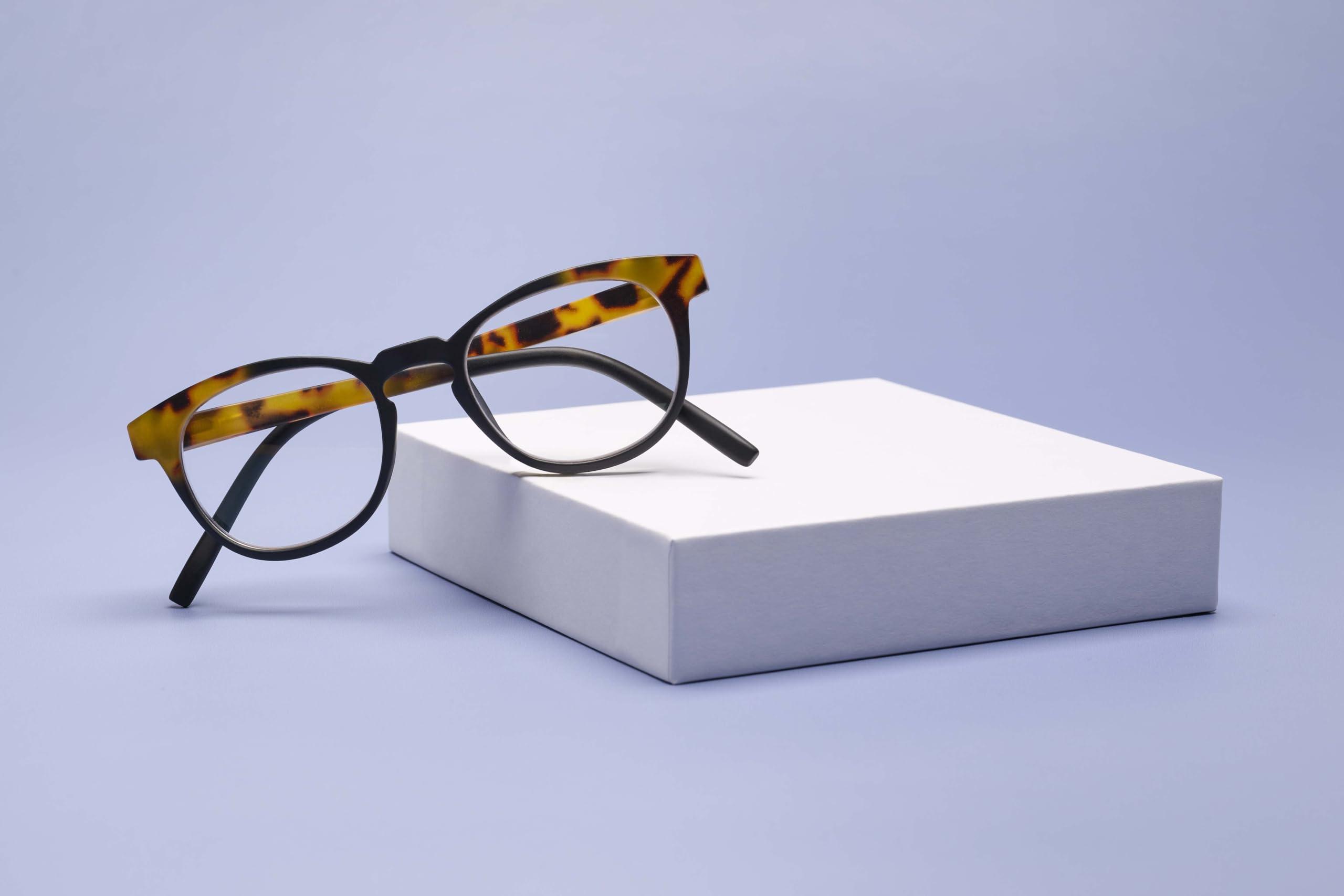 Peepers by PeeperSpecs Peepers by PeeperSpecs Men\'s Chester Round Reading Glasses, Black, 1.75