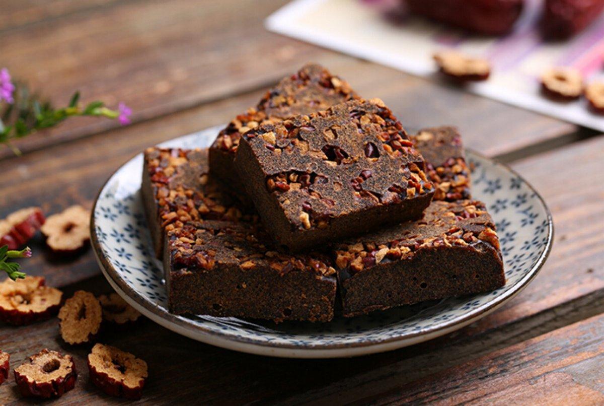 helen ou@lyx helen ou @ Yunnan specialty: traditional method black sugar with Chinese-date 250g/0.55lb/8.8oz