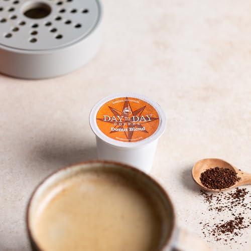 Day To Day Coffee Day To Day 120-Count Donut Blend, Medium Roast Single Serve Coffee Pods for K-Cup Keurig Brewers