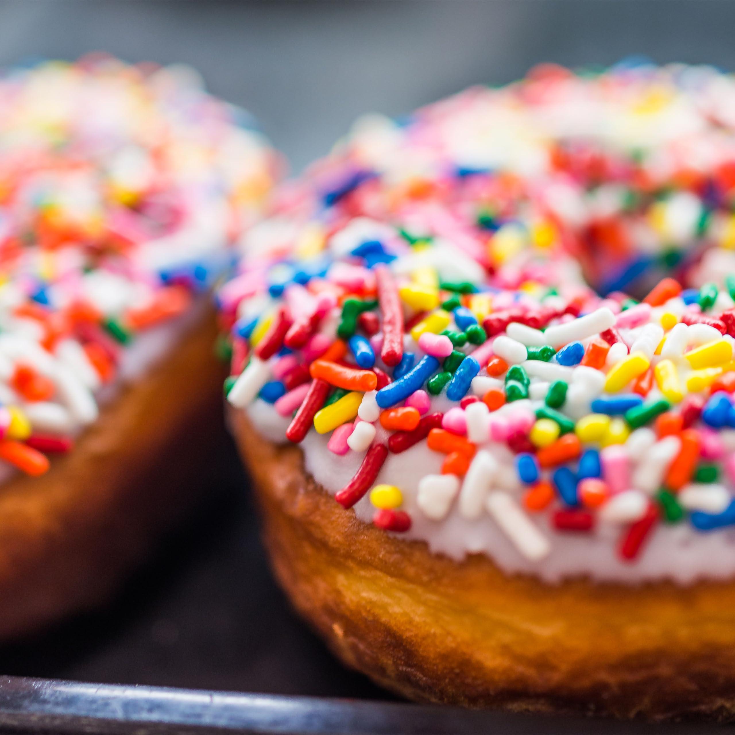 Yupik Yupik Rainbow Sprinkles, 2.2 Lb, Low In Sugar, Cholesterol-Free, Sodium-Free, Kosher, Dessert Topping