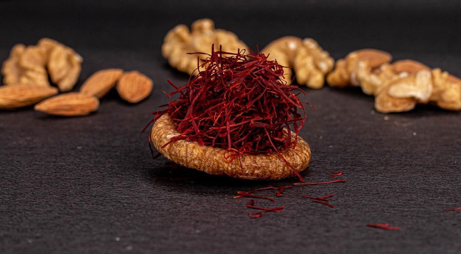 Generic Original Kashmiri Saffron 3g / kungumapoo, kesar (Grade A+++) kumkuma puvvu for Pregnant Women/Cooking/Skin/Pooja Pack of 3, (3 X 1g)