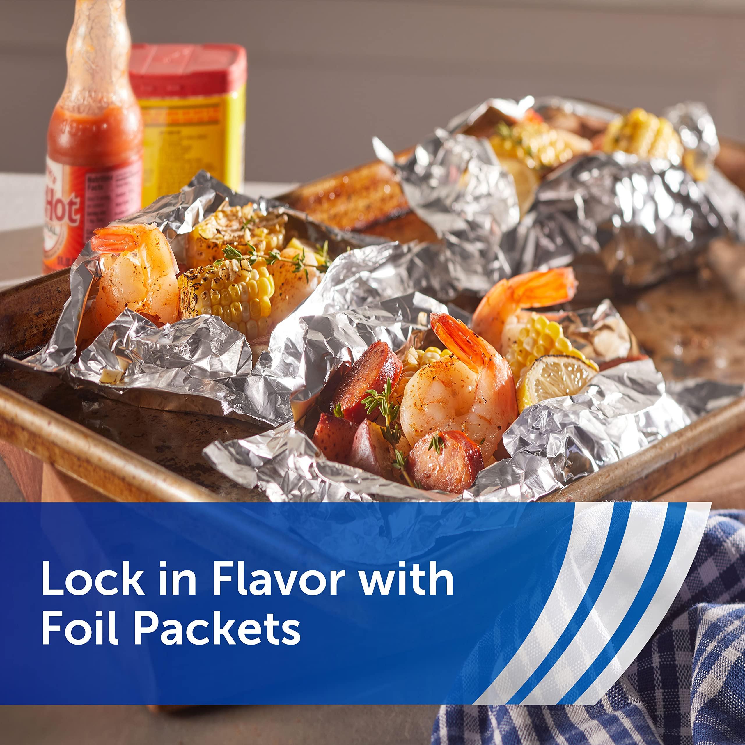 Reynolds Reynolds Wrap Recycled Aluminum Foil Roll, Made from 100% Recycled Materials, With Secure Easy Open and Close Tab, 200 Sq. Ft.