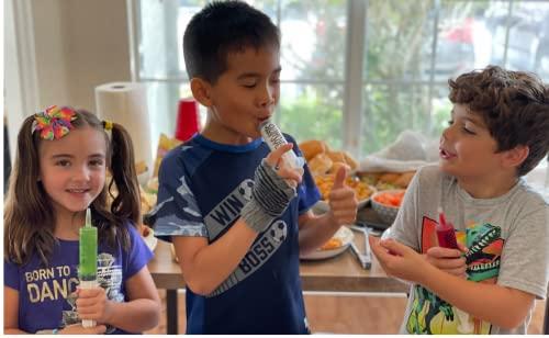 JeloShots Jello Shots Party Kit - American Flag Party Pack - Makes Over 50 (Large) 2oz Jello Shots - Includes Recipes eBook, Jello Shot Syringes, Mini Cups with Lids, Candy Belts, Knox & Dessert Gelatin