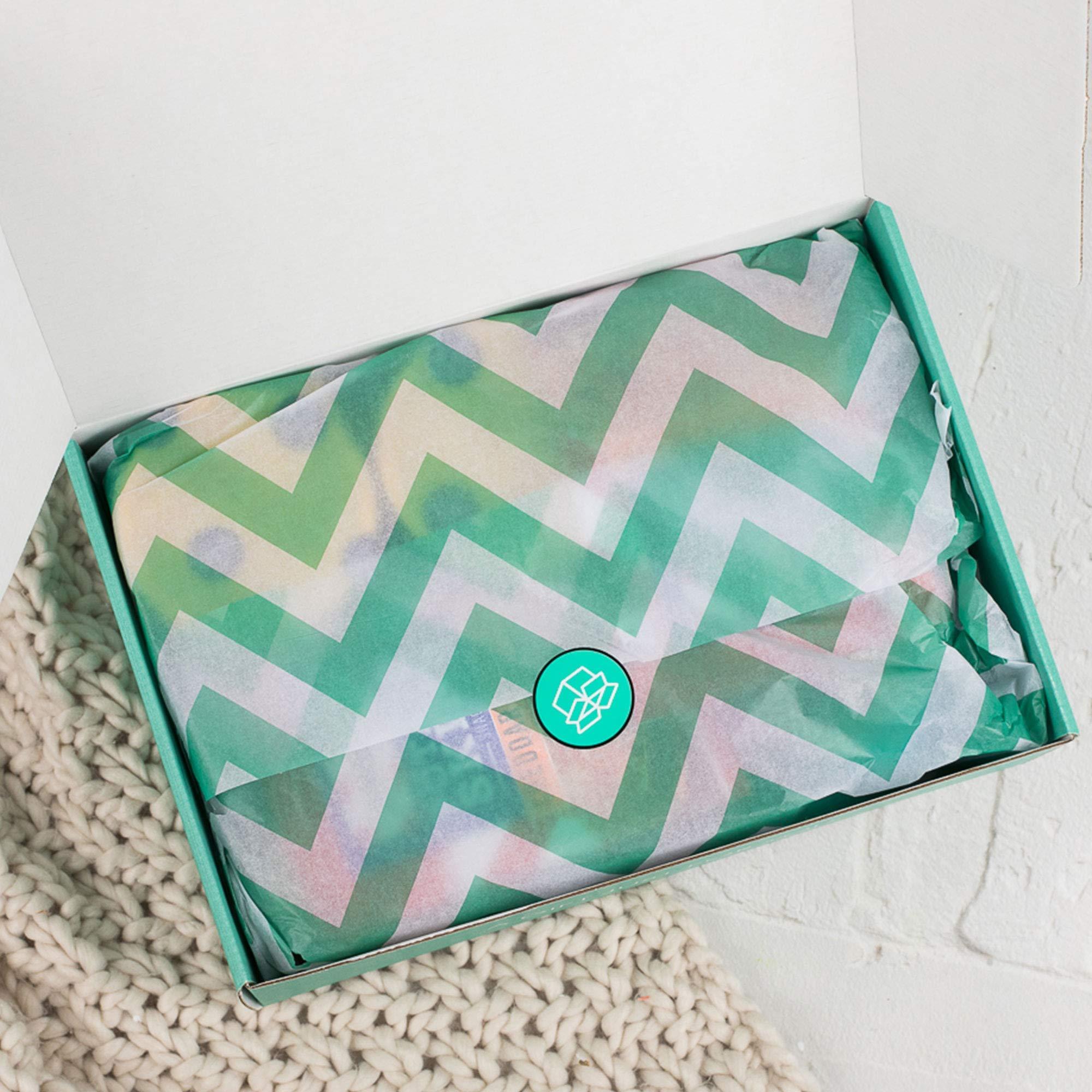 The Care Crate Co. The Care Crate Ultimate Candy Snack Box Care Package ( 40 piece Candy Snacks) Includes 20 Full Size Candies - Starburst, Skittles, Twizzlers & More!