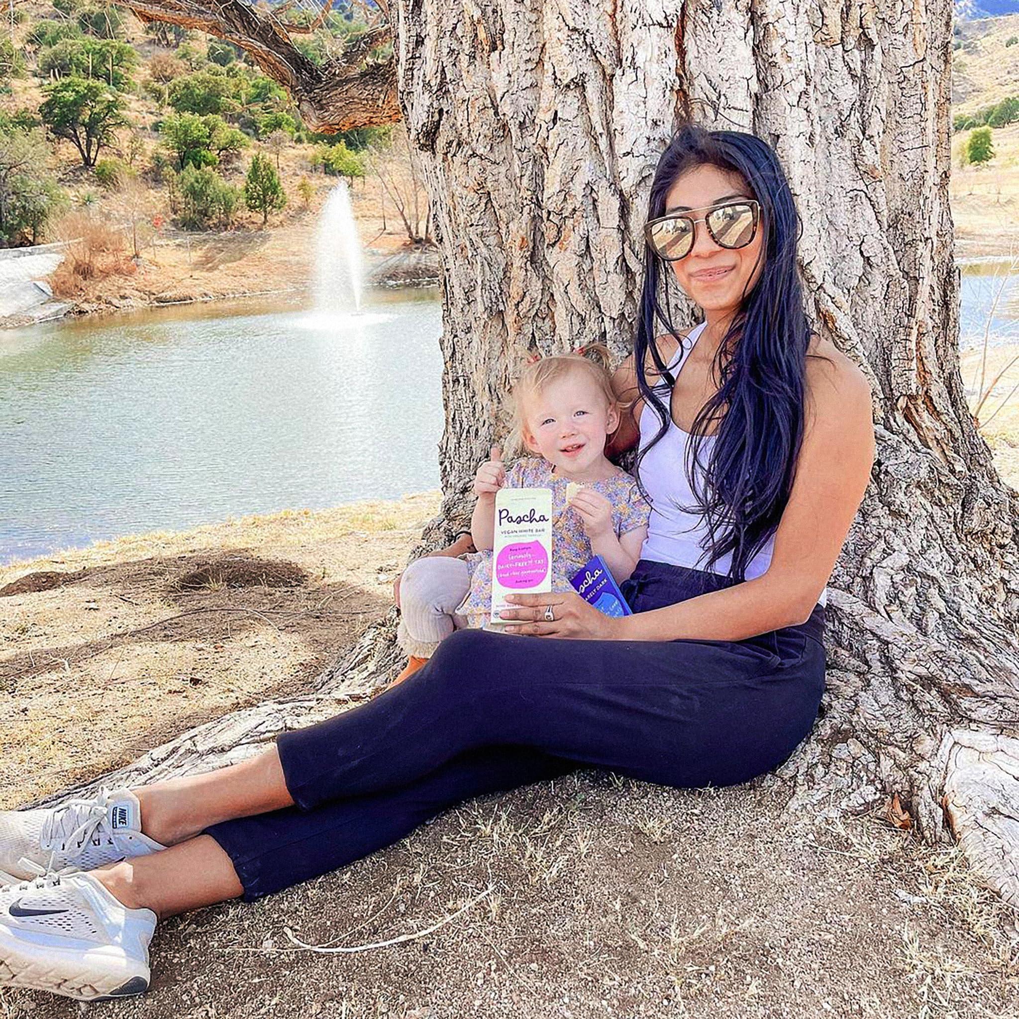 Pascha Pascha Organic Vegan White Chocolate Bars, UTZ, Gluten Free, Non GMO, 10 Count(Pack of 1)