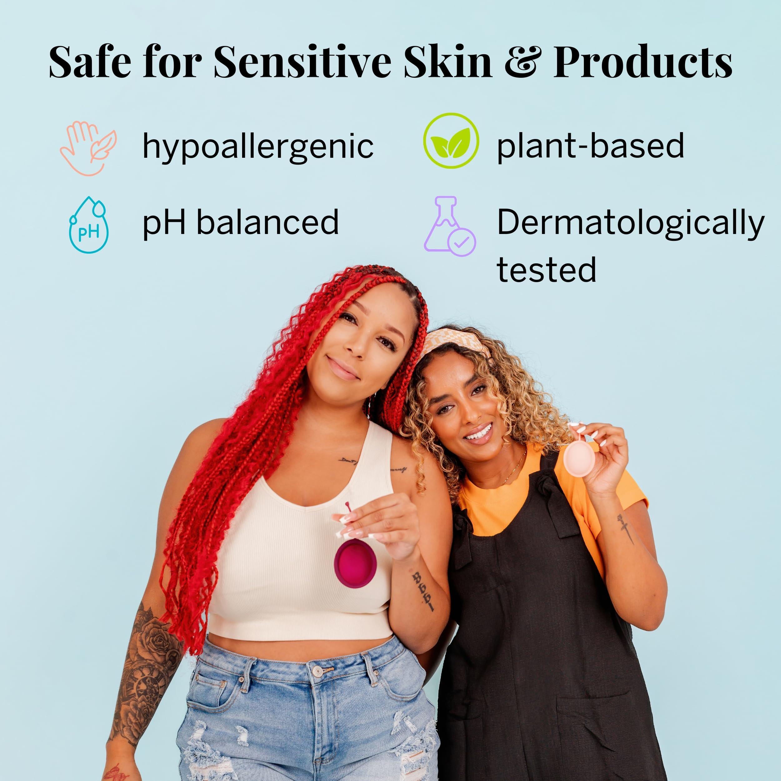 Pixie Cup Menstrual Cup Wipes - On The Go Public Bathroom Feminine Wipes - Safe On Period Cups & Menstrual discs - Biodegradable, Flushable, Ph Balanced (20 Count)