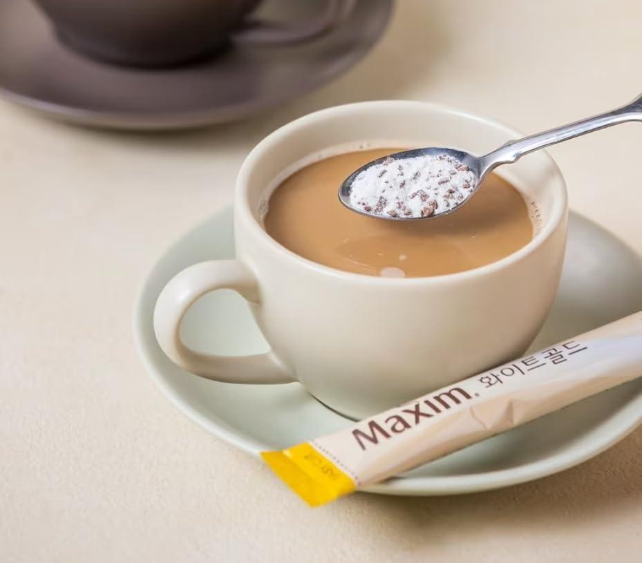 BC233 Korean Coffee Maxim Premium Instant Flavored Coffee Mix Sticks (20 Sticks, White Gold)
