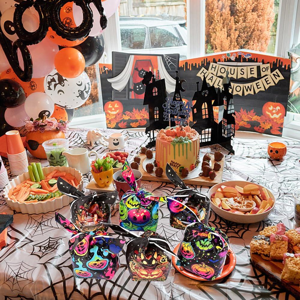 Colodeol 200PCS Halloween Treat Bags Candy Bags Bulk,Halloween Candy Bags for Kids Trick or Treat,Plastic Small Halloween Goodie Bags Halloween Party Favor Bags for Snack Sandwich Cookie