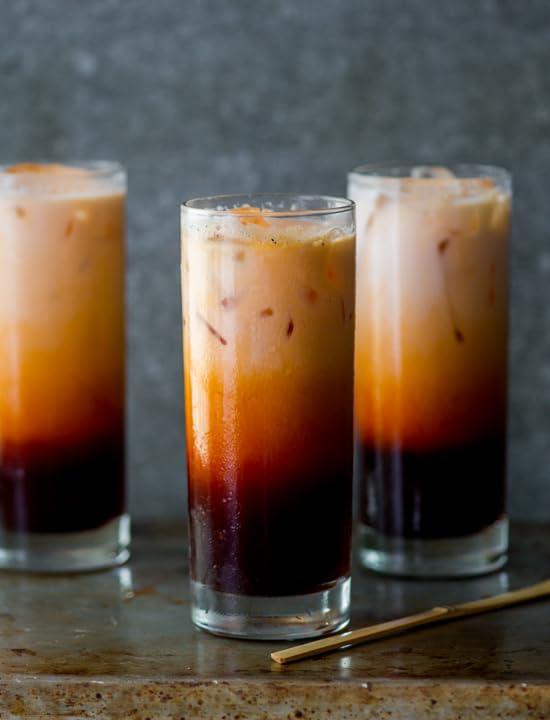 Darong Darong Asian Traditional Restaurant style Thai iced tea, Cha Thai tea mix, Perfect for brewing at home