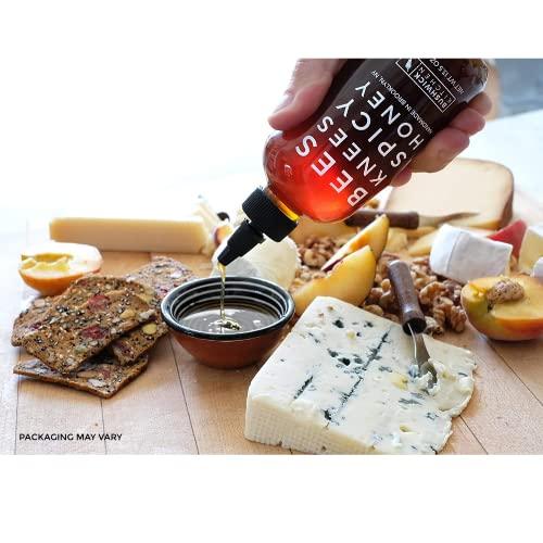 Bushwick Kitchen Bees Knees Spicy Honey Sauce + Sticks Set, Wildflower Honey Mixed with Habanero Peppers, 12.5 Ounce Bottle + 50 Sticks