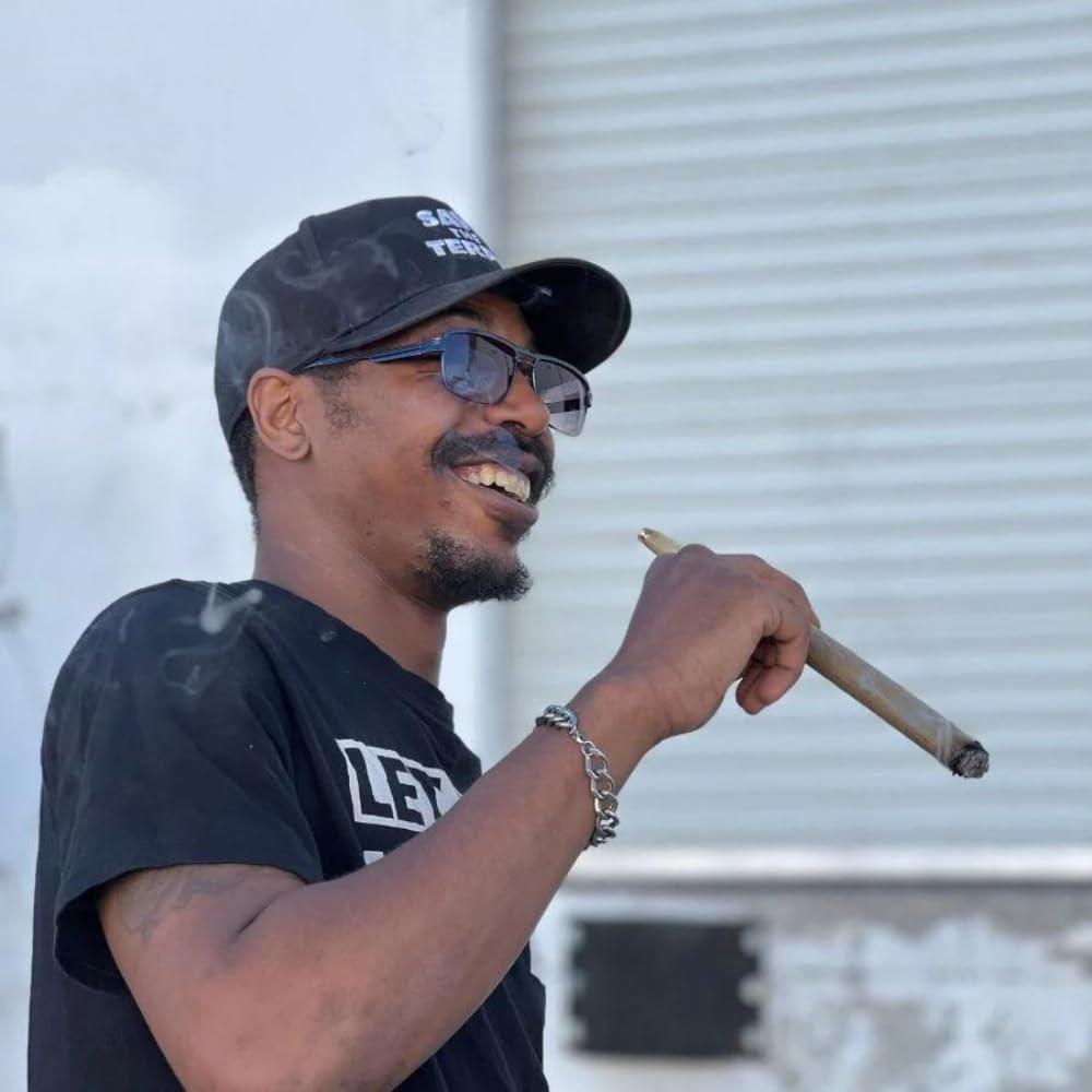 Purple Rose Supply Purple Rose Supply 1oz Cannagar Mold Packer Roller Kit - Custom Humidor - Includes Wraps, Metal Skewers, Premium Glass Tip, Packing Tool - Packs up to 42g - Ultimate Party Crowd Pleaser