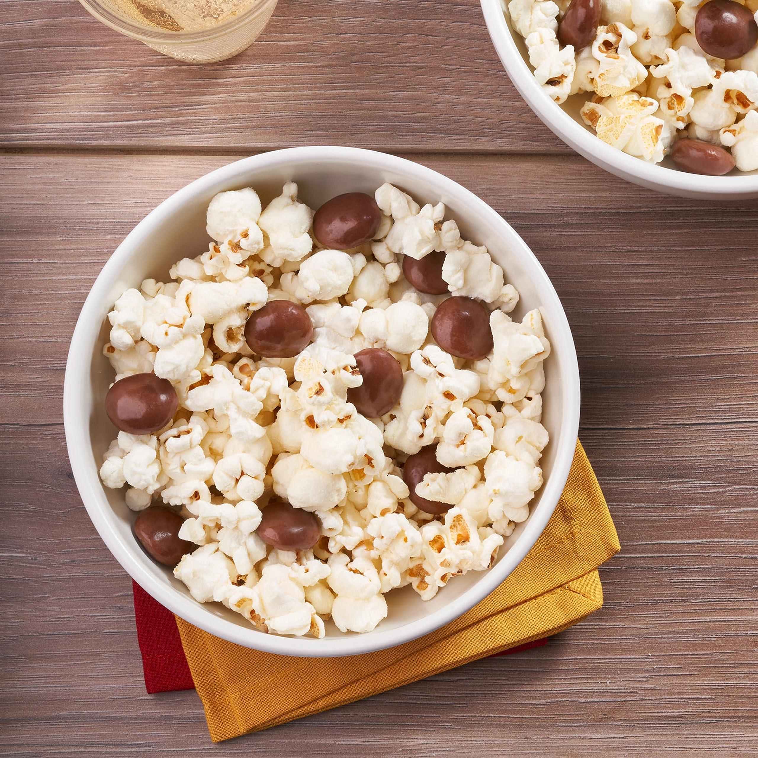 HERSHEY'S MILK DUDS Chocolate and Caramel Candy Boxes, 5 oz (12 Count)