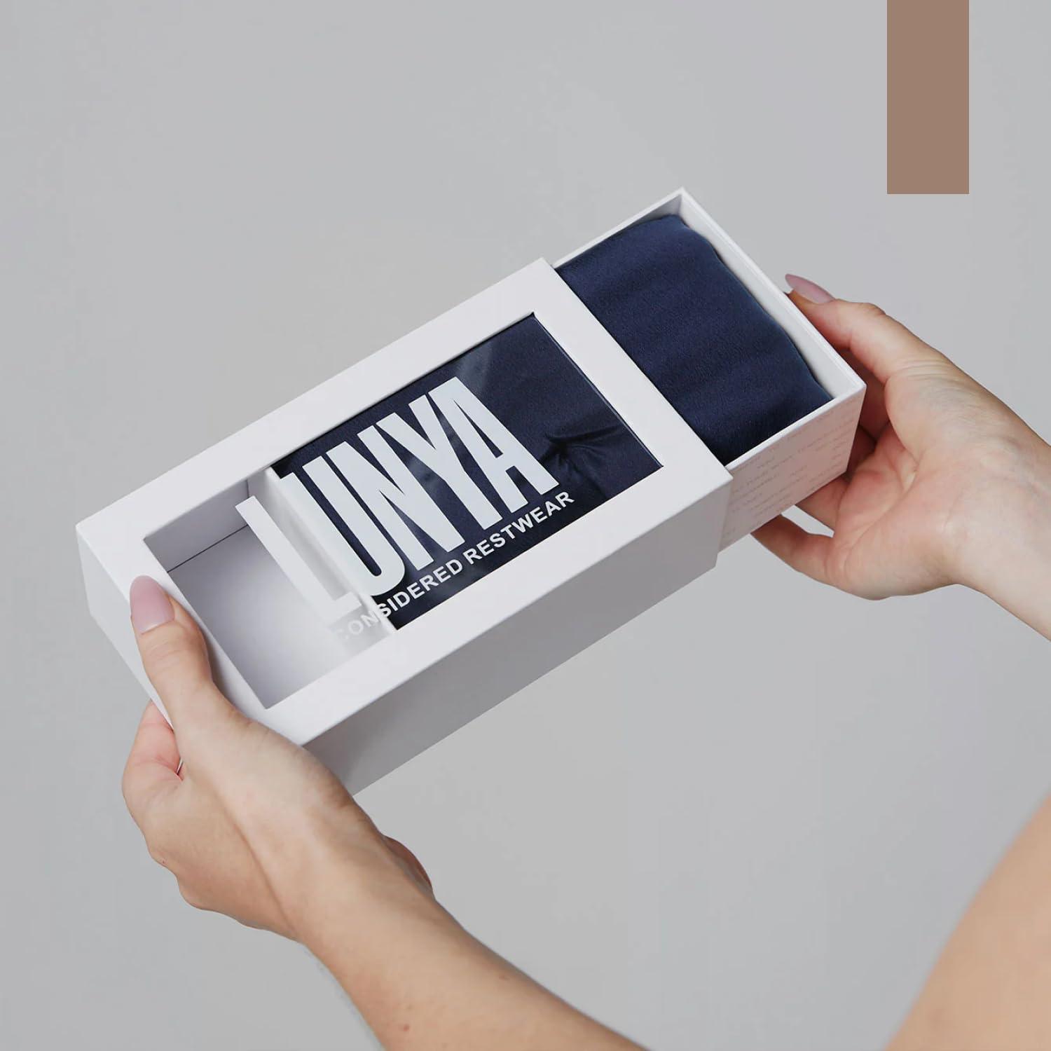 Lunya Lunya Sleep Mask with Box - Washable Silk Sleeping Mask and Headband for Beauty Routines - Thermoregulating Comfort for Restful Nights - Silk Eye Mask for Women - Deep Blue